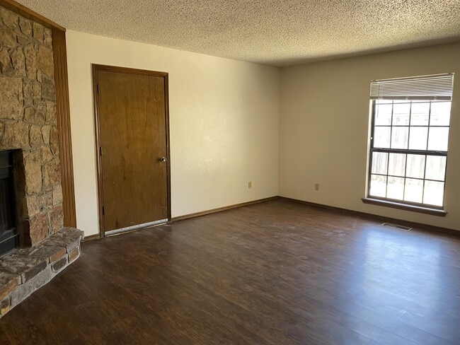 Photo - 12606 Abbotts Way House