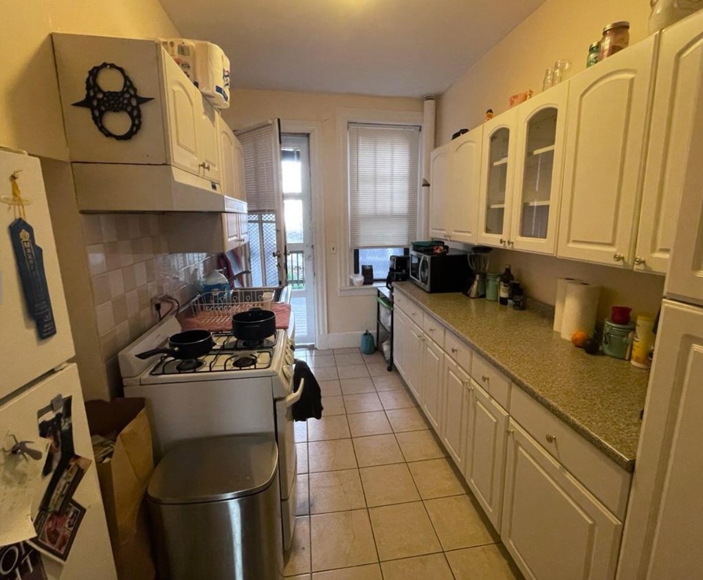 Primary Photo - 59 Brighton Ave