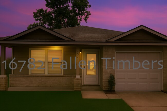 Building Photo - 16782 Fallen Timbers Dr