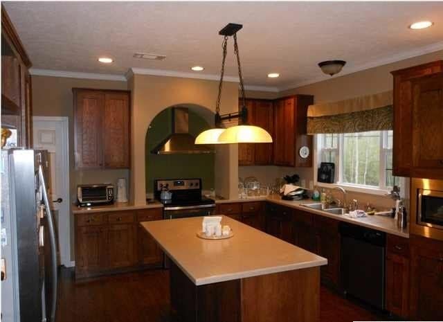 Building Photo - Very Nice Custom-Built Home for Rent in Sy...