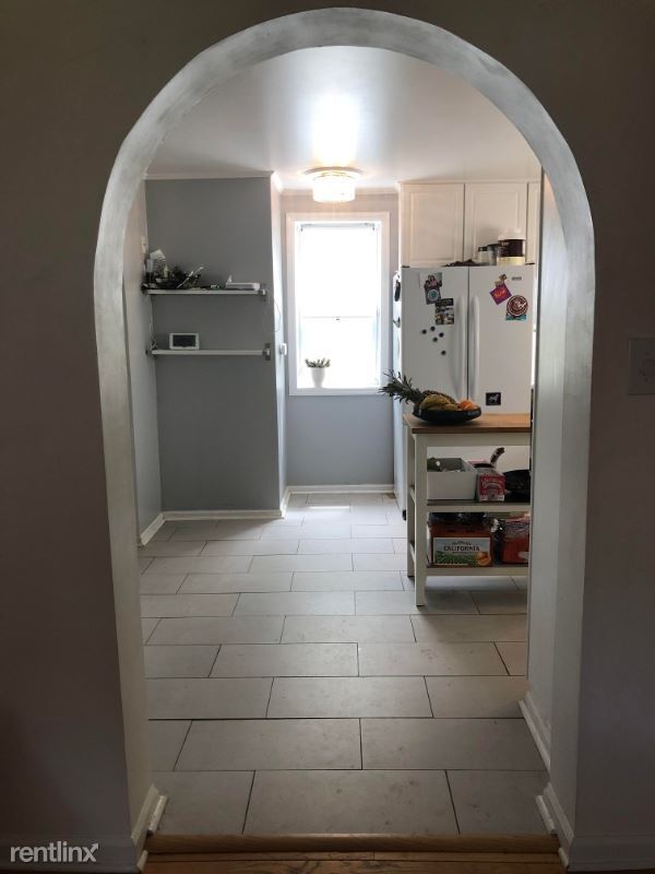 Building Photo - 3 br, 1 bath House - 1406 Old Lancaster Pike