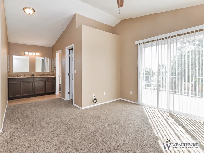 Foto del edificio - Spacious 3-Bedroom, 3-Bath Home in North Ranch with Community Pool & Amenities