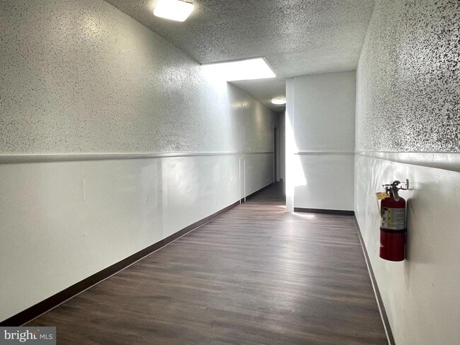 Foto del edificio - 317 Bridge St