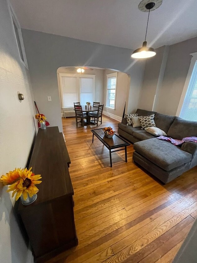 Primary Photo - 3BR Townhouse