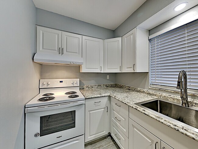 Foto del edificio - 525 Conway Rd