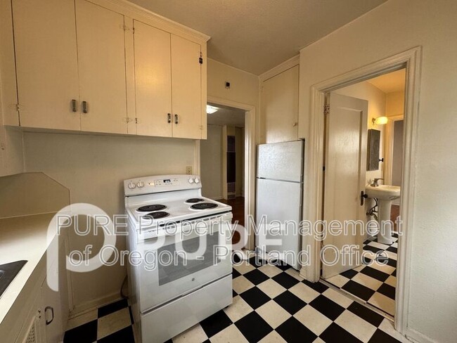 Photo - 715 NE 20th Ave Apartment