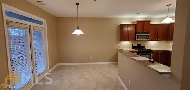 Building Photo - 49 Tahoe Dr