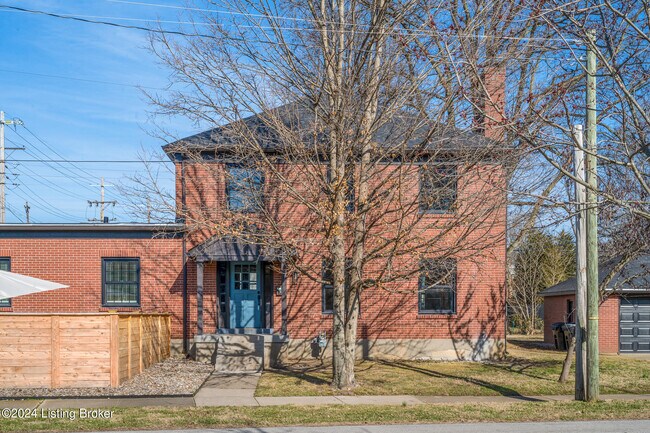 Building Photo - 403 Cornell Pl