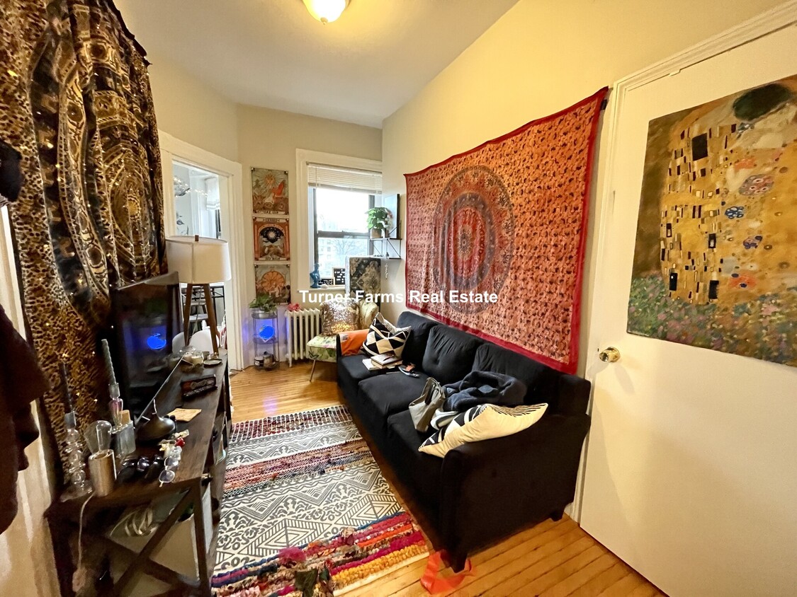 Foto principal - 583 Beacon St