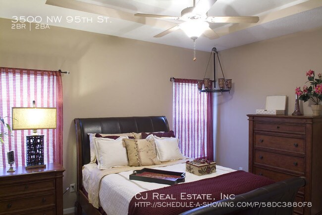 Foto del edificio - 3500 NW 95th St