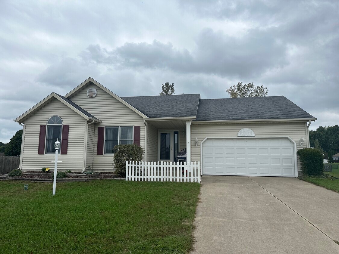 Foto principal - 30647 Ashwood Dr