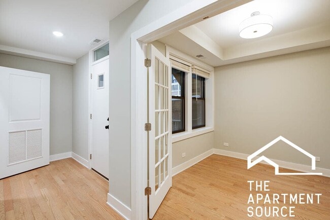 Foto del edificio - 4407 N Seeley Ave