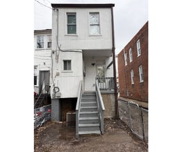Building Photo - 617 Glenwood Ave