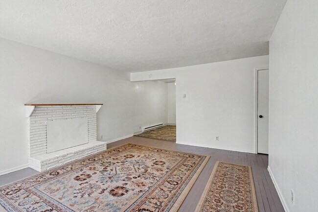 Foto del edificio - 2519-2521 Hyde Ct SE