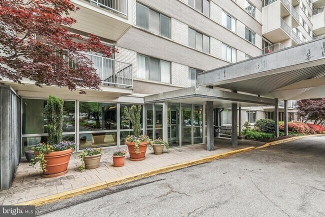 Foto del edificio - 4977 Battery Ln