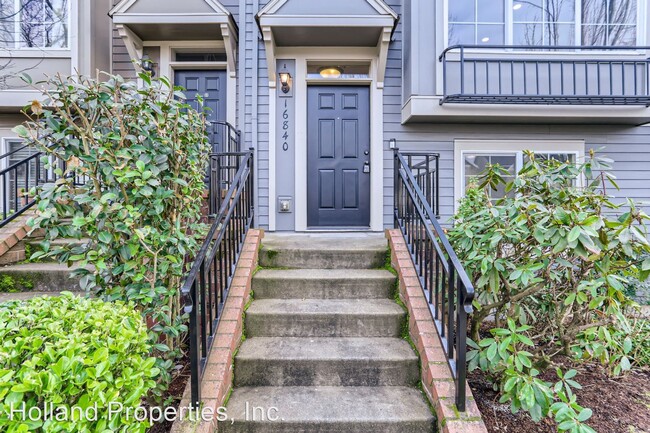 Building Photo - 3 br, 3.5 bath House - 16840 NW Shadow Hil...