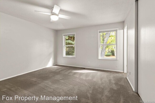 Foto del edificio - 4 br, 3 bath House - 395 Monarch Street