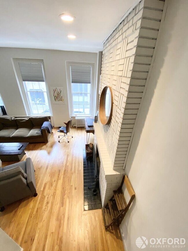 Building Photo - 22 West 83rd Street