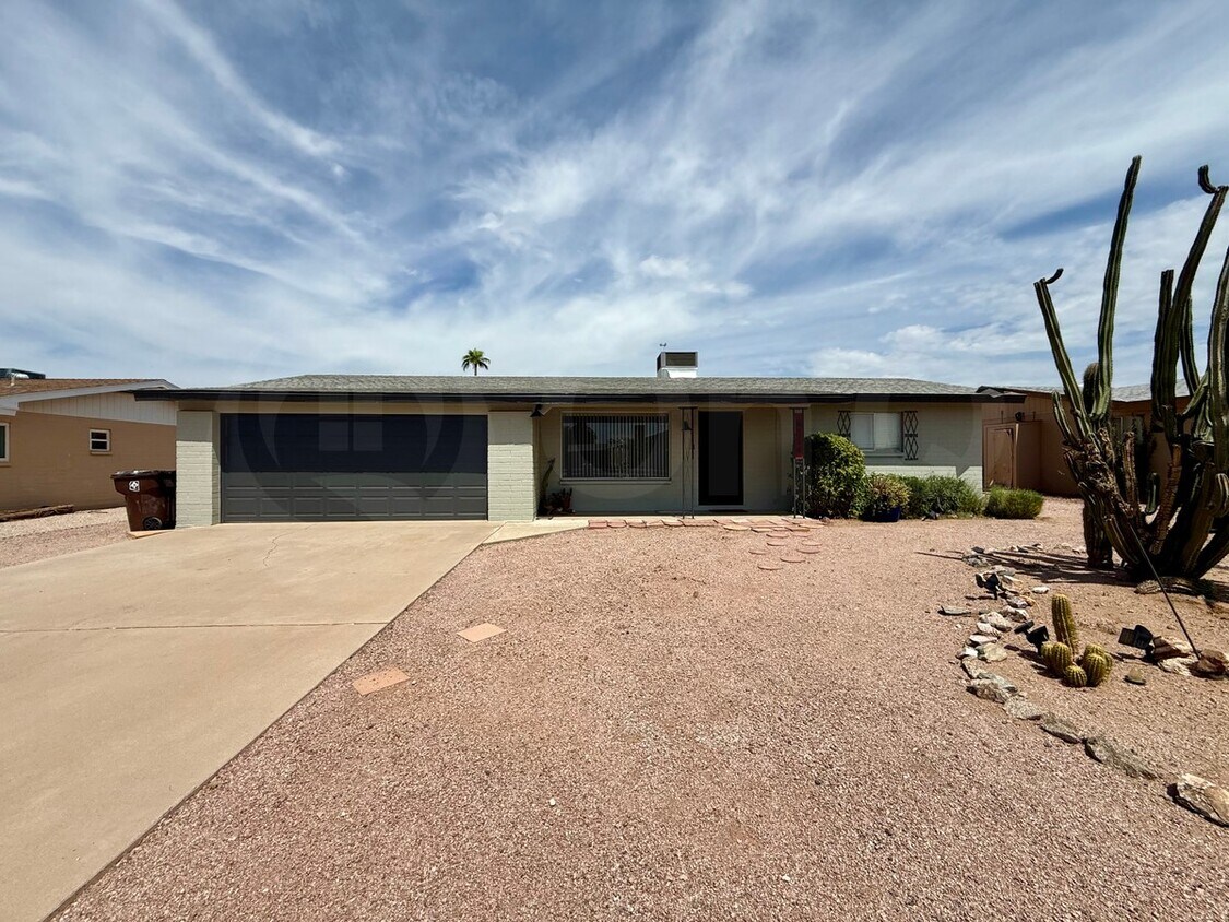 Foto del edificio - 6538 E Adobe Rd