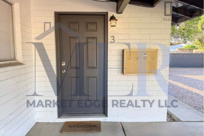 Building Photo - 4711