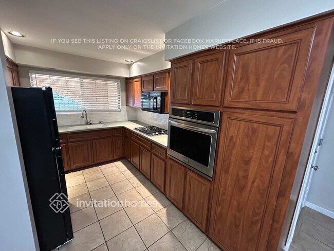 Foto del edificio - 4206 W Carol Ave