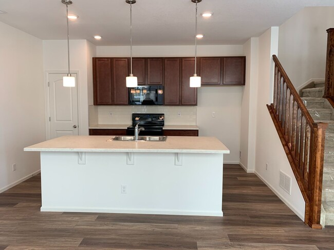 Building Photo - Brand New Duplex in Thornton