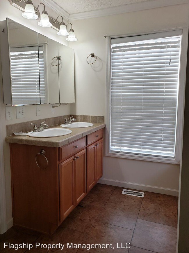 Building Photo - 3 br, 2.5 bath House - 1917 Wexford Lane