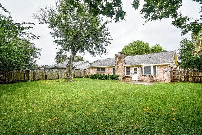 Building Photo - 11839 Blair Meadow Dr