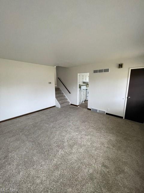 Foto del edificio - 823 Mathews Rd