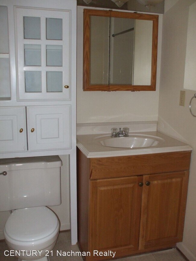 Building Photo - 3 br, 2 bath House - 5489 Stonehaven Drive