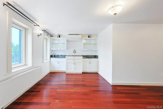Foto del edificio - 21-63 23rd Street Unit 1