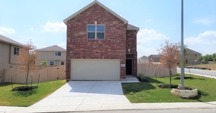 Primary Photo - 4903 War Horse Dr