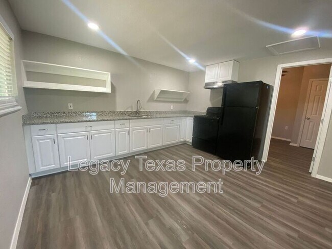 Foto del edificio - 1113 S Walnut St