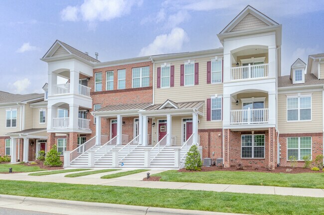 Building Photo - 10530 Sablewood Dr