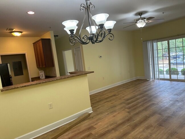 Foto del edificio - 4844 Bevendean Dr