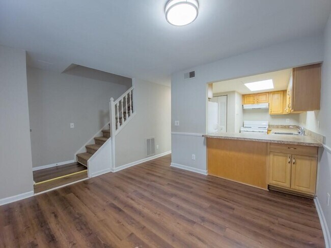 Foto del edificio - 580 Northridge Crossing Dr