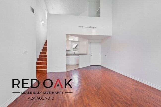 Building Photo - ~$100 OFF Each Month~ Spacious Two Bedroom...