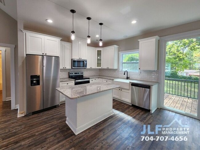 Building Photo - Charming 3 Bed/2 Bath Ranch in Kings Mount...