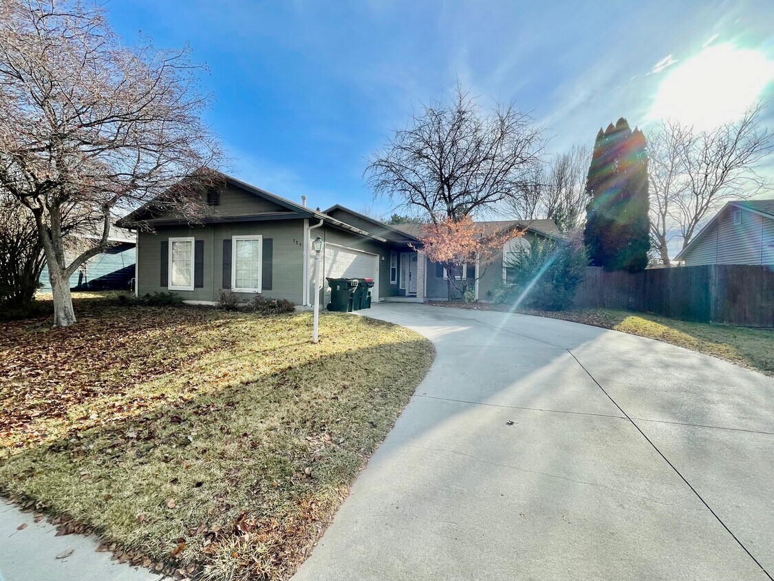 153 W Woodbury Dr, Meridian, ID 83646 House Rental in Meridian, ID