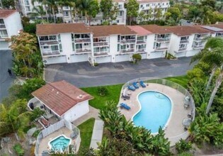 Building Photo - 2335 Caringa Way