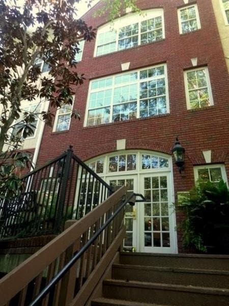 Foto del edificio - 424 Lindbergh Dr NE