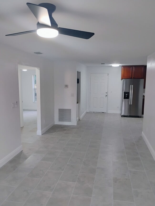 Photo - 512 Fulton St House