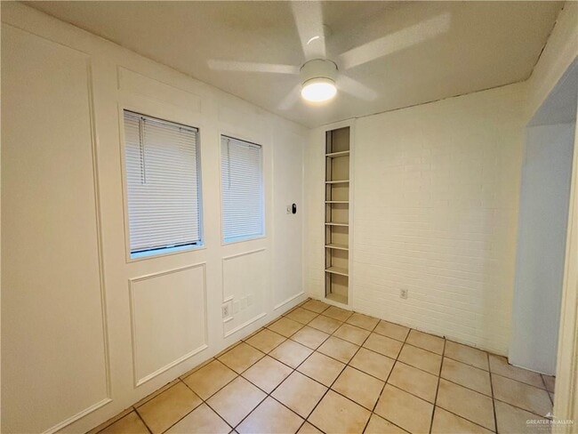 Building Photo - 2304 Colorado St
