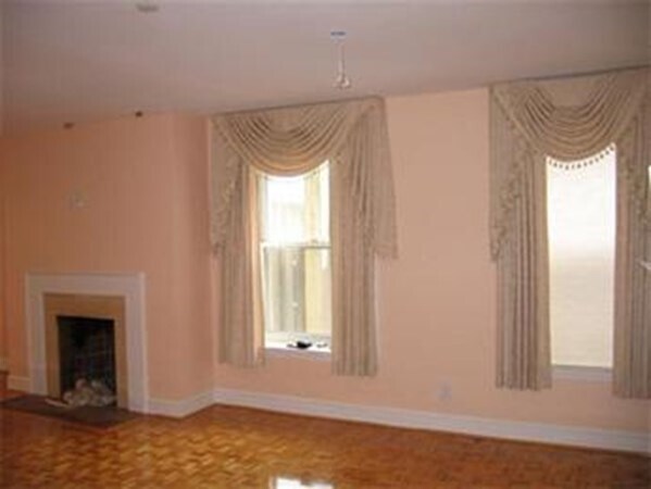 Foto del edificio - 416 Commonwealth Ave