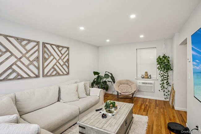 Foto del edificio - 31 Hildreth Pl