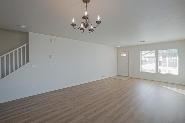 Building Photo - 8306 Lavender Jade Ct