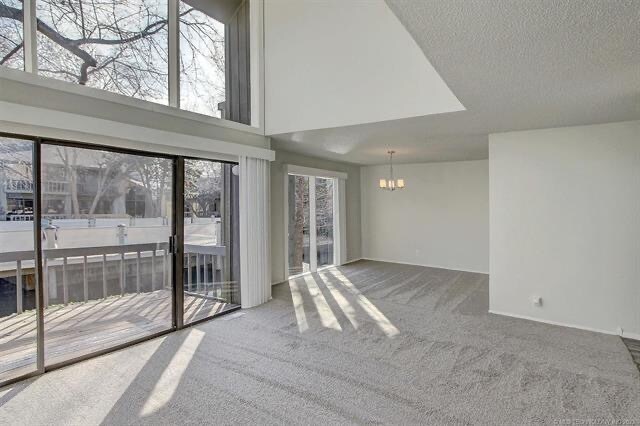 Living/Dining - 5511 E 51st St