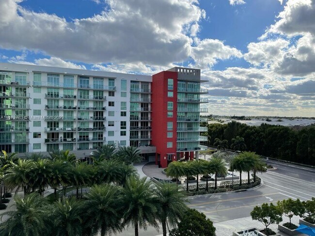 Building Photo - 7825 NW 107th Ave