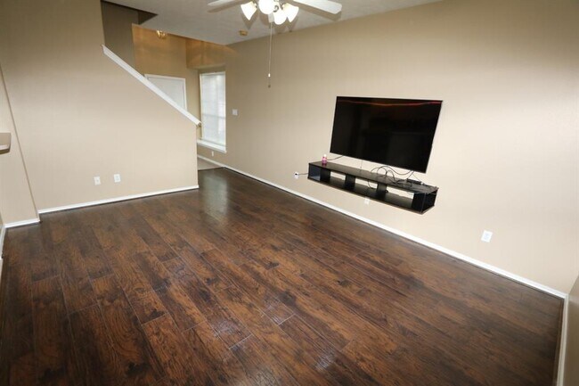 Foto del edificio - 3319 Palston Bend Ln
