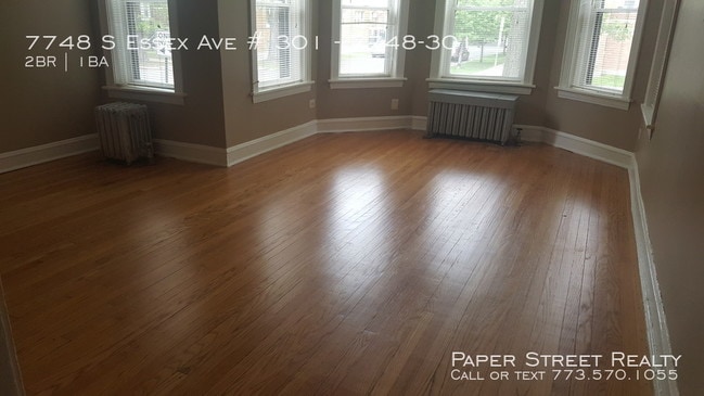 Building Photo - 7748 S Essex Ave